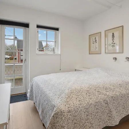 Two-bedroom In Apartment Grasten
