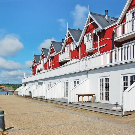 Apartment Two-bedroom In Grasten